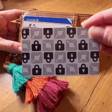 Cardian The Safe Card Product Image